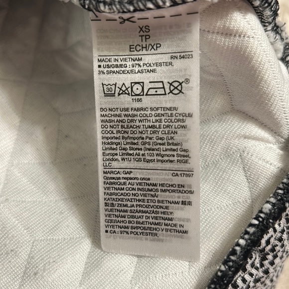 GapFit funnel neck sweater - Picture 5 of 7